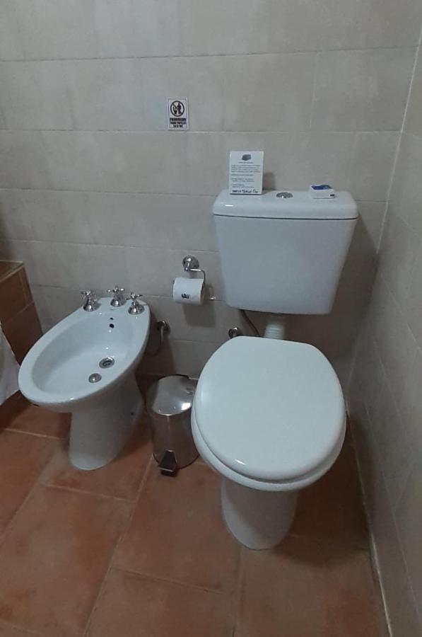 Complejo "Nahuel Pan " Villa El Chalten Ngoại thất bức ảnh