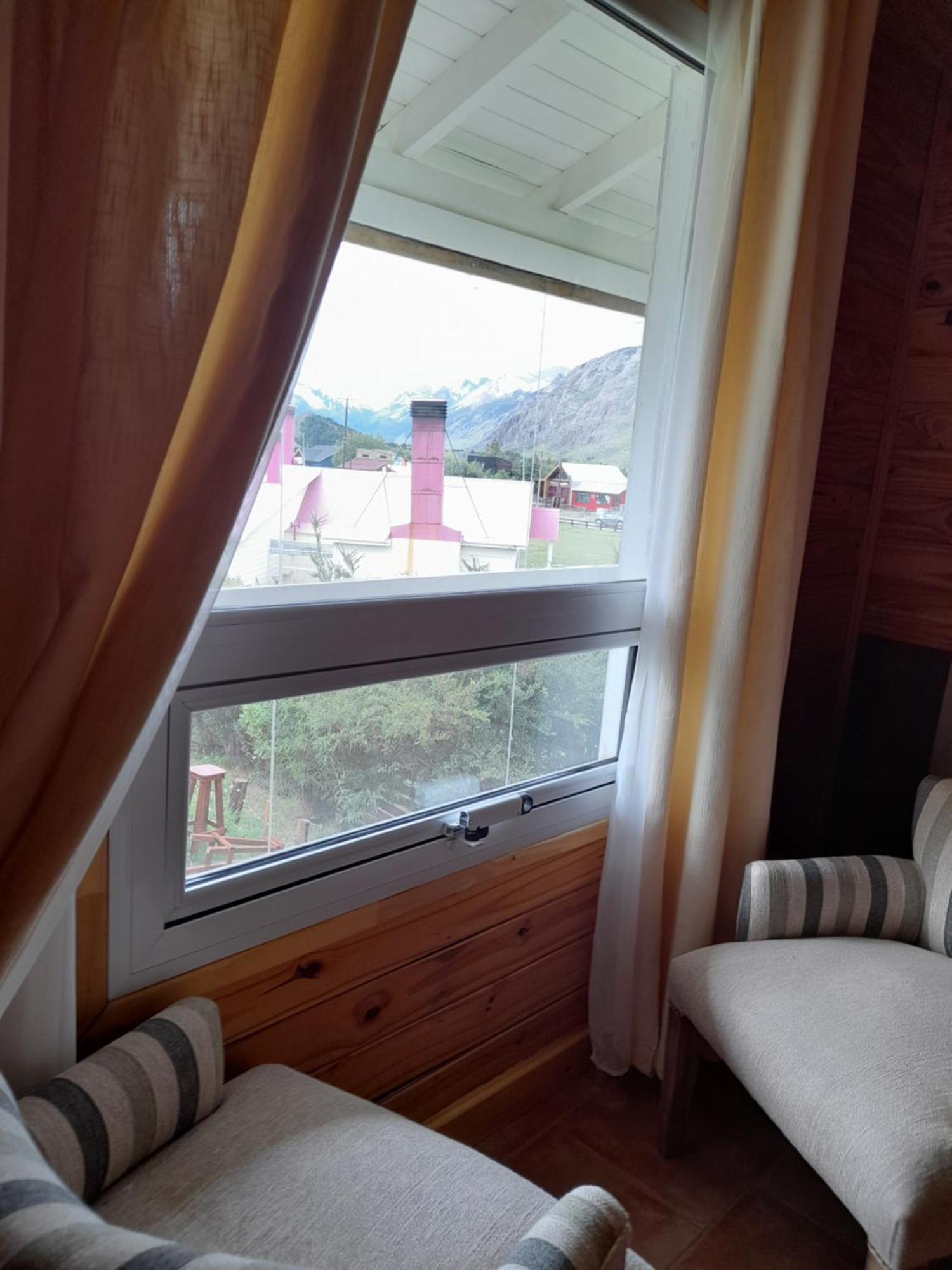 Complejo "Nahuel Pan " Villa El Chalten Phòng bức ảnh